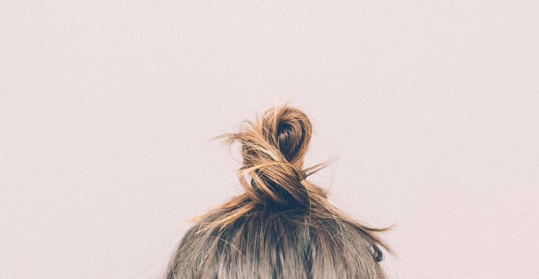 Torrt, frissigt och skört hår – Saknar ditt hår fukt eller protein? - 11hektar