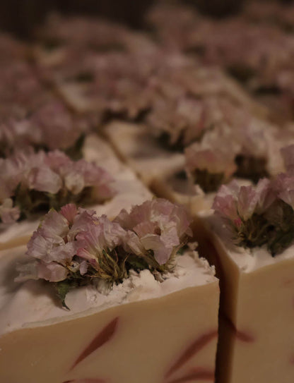 Eko Hantverkstvål - Emilia - Tea Tree, Frankincense & Geranium - 11hektar